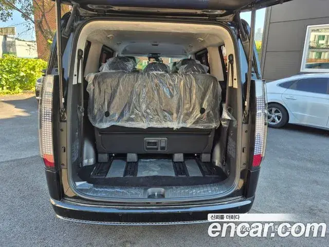 Hyundai Staria 2025 — Şəkil 5/20