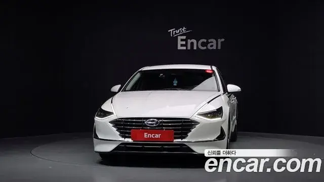 Hyundai Sonata 2021 — Фото 3/20