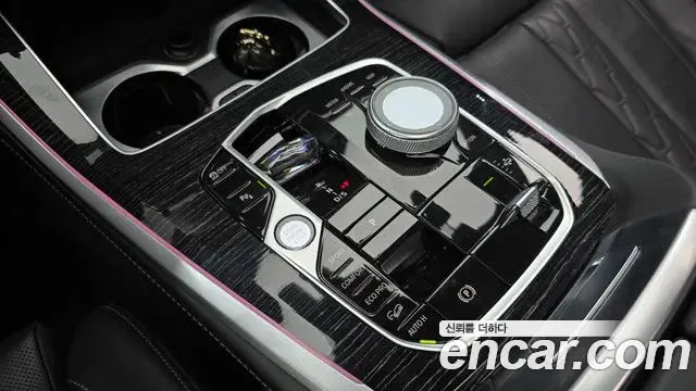 BMW X5 2024 — Photo 9/20