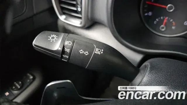 Kia Sportage The Bold 2019 — Şəkil 23/35