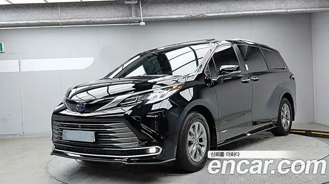 Toyota Sienna 2021 — Şəkil 20/20