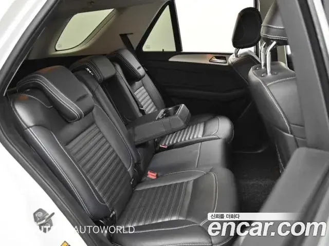 Mercedes-Benz GLE-Class 2018 — Şəkil 1/20