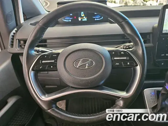 Hyundai Staria 2021 — Şəkil 7/20