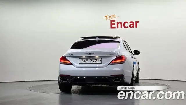 Genesis G70 2019 — Photo 4/20