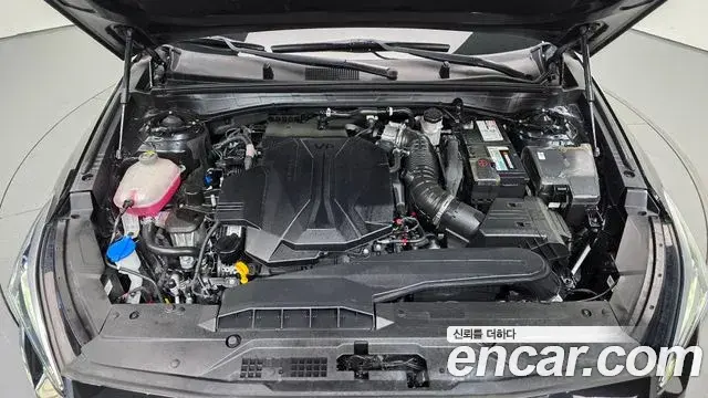 Kia K8 2021 — Şəkil 6/20