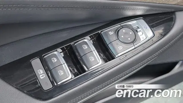 Kia K8 2021 — Şəkil 12/20