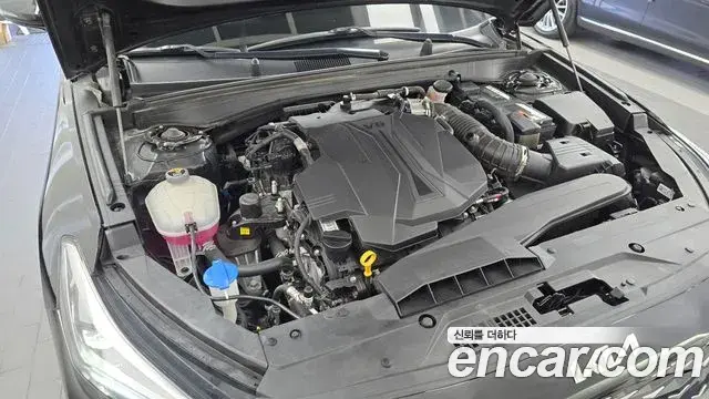 Kia K8 2023 — Şəkil 6/20