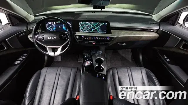Kia K8 2021 — Photo 7/20