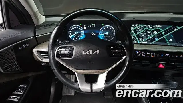 Kia K8 2021 — Photo 12/20