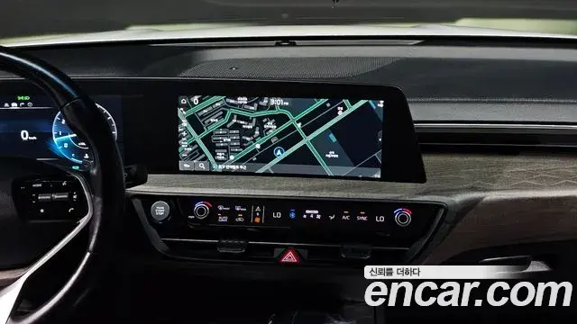 Kia K8 2021 — Photo 14/20