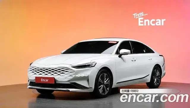 Kia K8 2021 — Photo 1/20