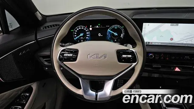 Kia K8 2021 — ფოტო 24/38