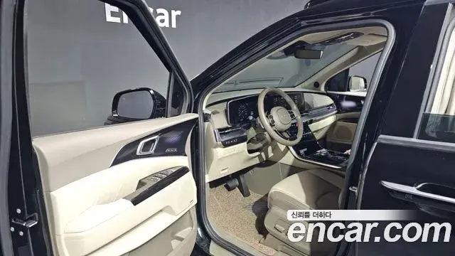 Kia Carnival 2022 — Photo 10/20