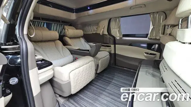 Kia Carnival 2022 — Photo 11/20