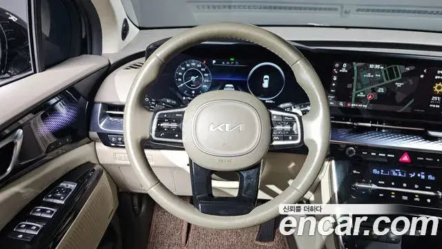 Kia Carnival 2022 — Photo 13/20
