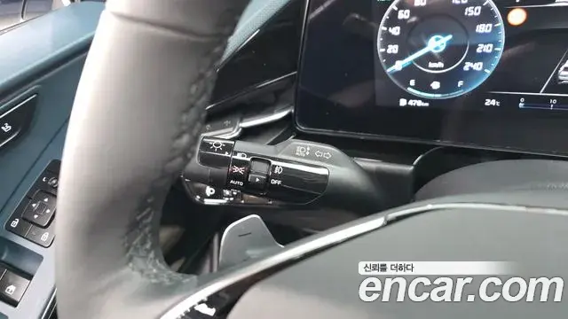 Kia Niro 2022 — ფოტო 26/31