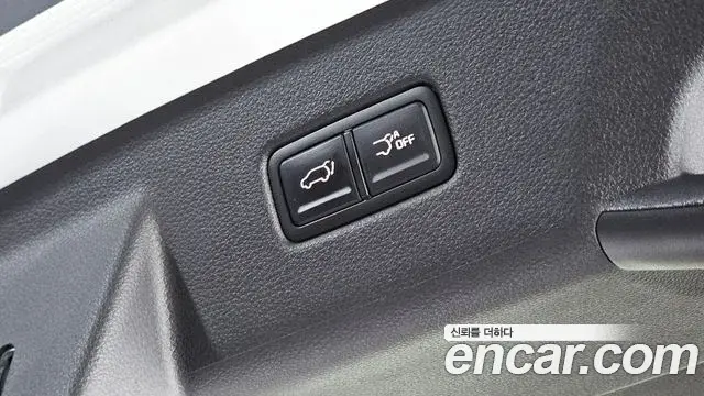 Kia Carnival 2020 — Photo 17/20