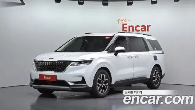 Kia Carnival 2021 — Photo 1/20