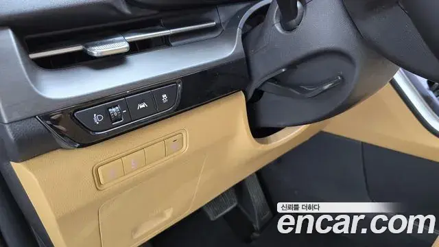 Kia Carnival 2021 — Photo 17/20