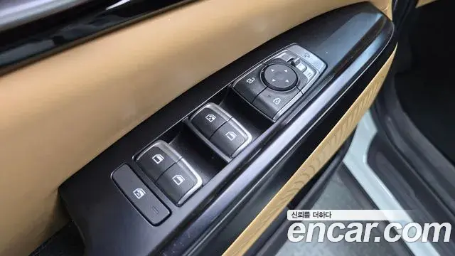 Kia Carnival 2021 — Photo 20/20