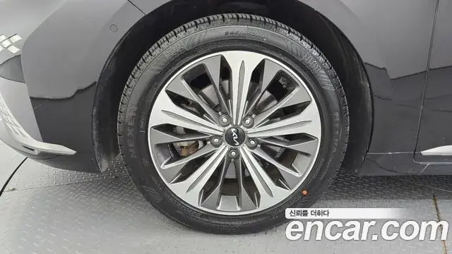 Kia K8 2022 — Photo 5/20
