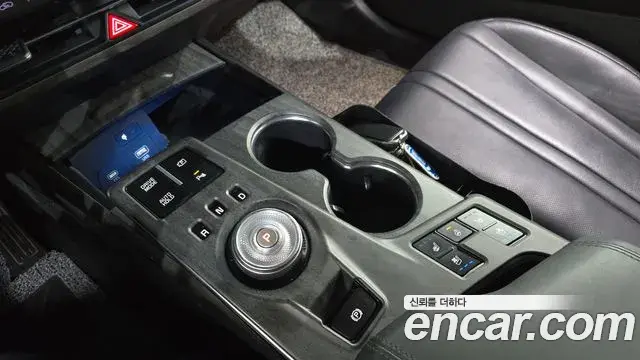 Kia K8 2022 — Photo 9/20