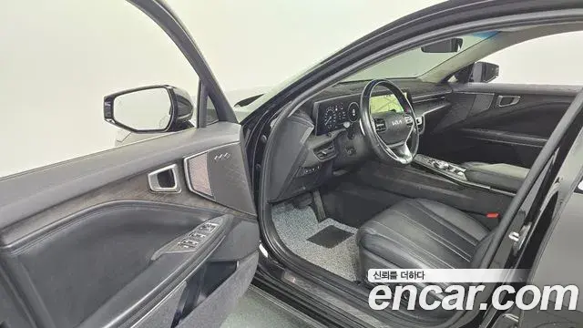 Kia K8 2022 — Photo 10/20