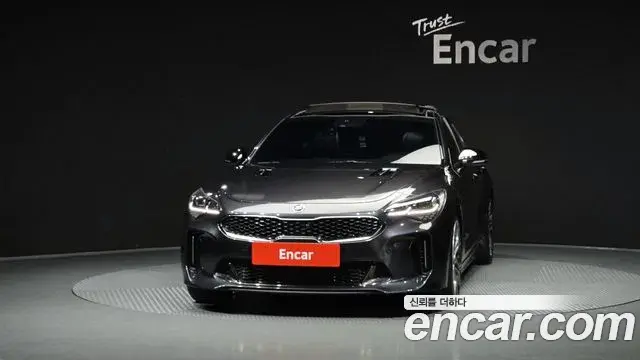 Kia Stinger 2018 — Photo 3/20