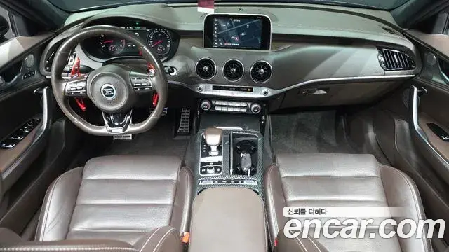 Kia Stinger 2018 — Photo 7/20