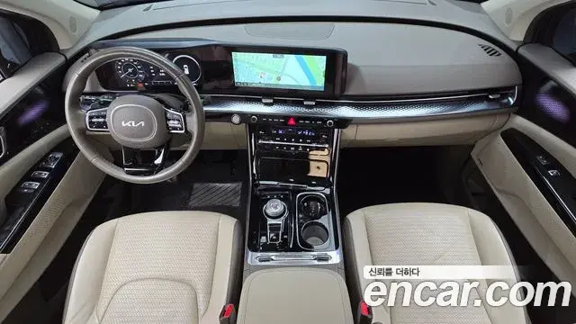 Kia Carnival 2022 — Photo 7/20