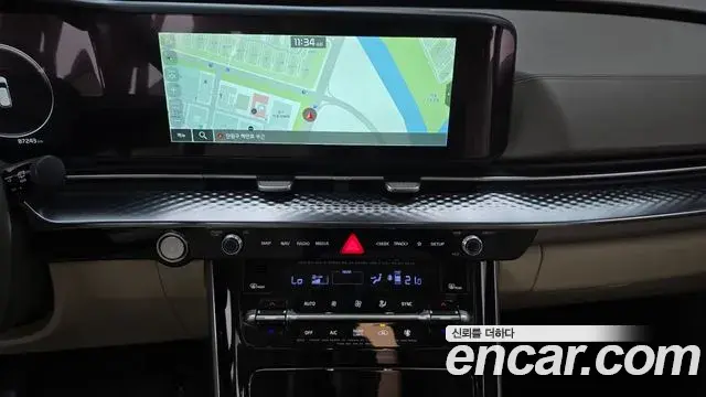 Kia Carnival 2022 — Photo 12/20