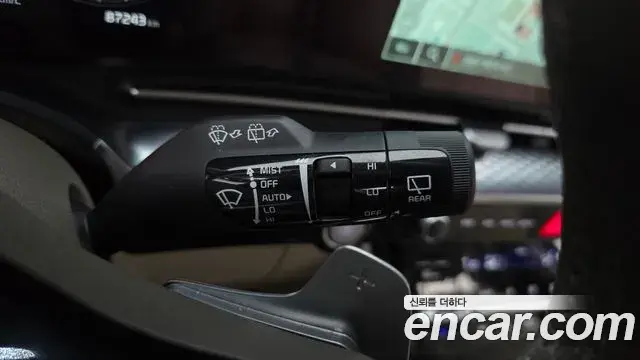 Kia Carnival 2022 — Photo 17/20