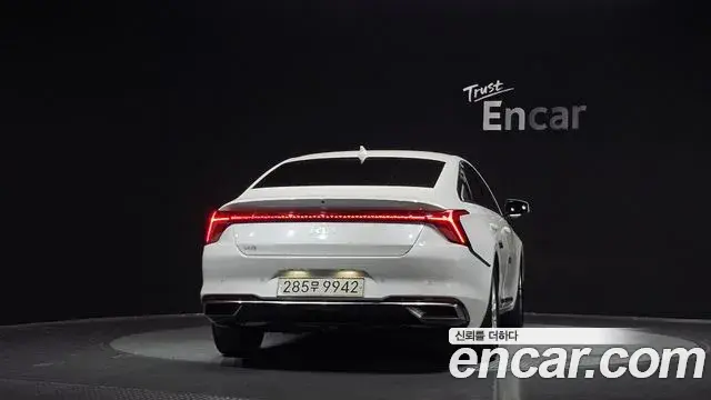 Kia K8 2022 — Şəkil 4/20