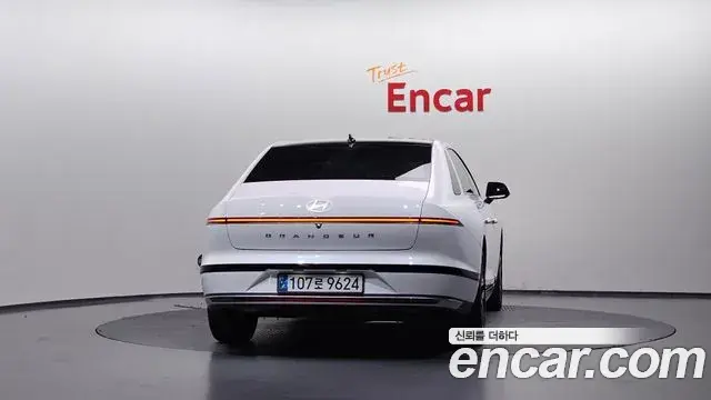 Hyundai Grandeur 2024 — Photo 4/20