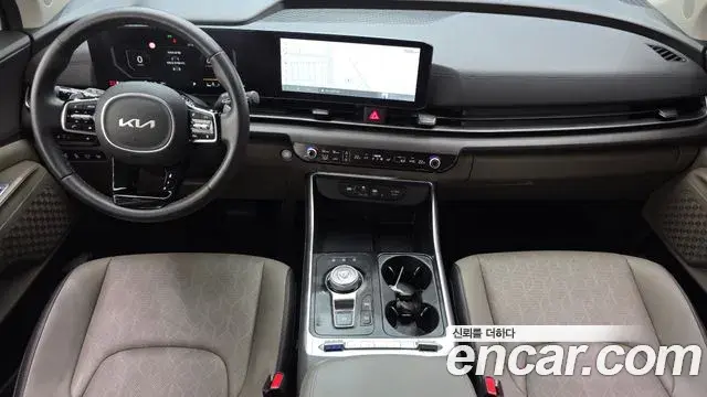 Kia Carnival 2024 — Şəkil 7/20