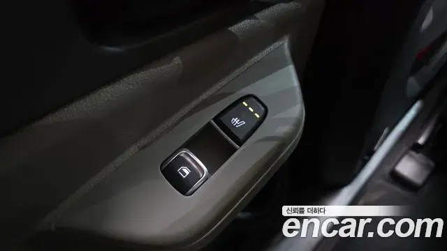 Kia Carnival 2024 — Şəkil 19/20