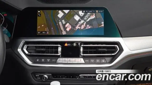 BMW 4 Series 2022 — Photo 14/20