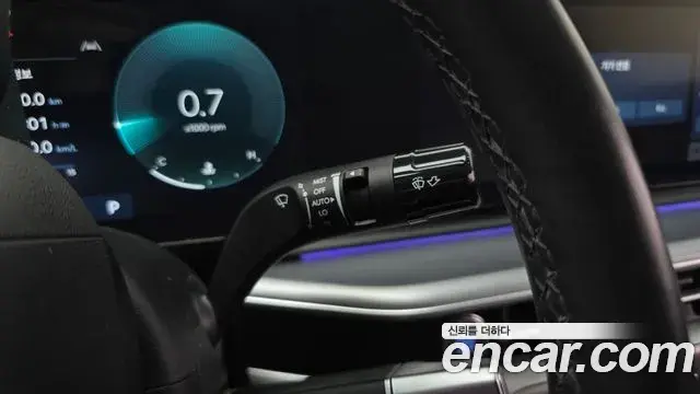 Hyundai Grandeur 2023 — Photo 18/20