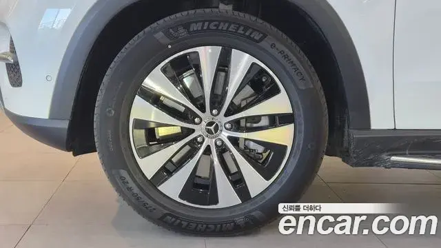 Mercedes-Benz GLE-Class 2026 — Photo 5/20