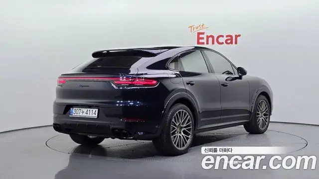 Porsche Cayenne 2023 — Фото 2/20