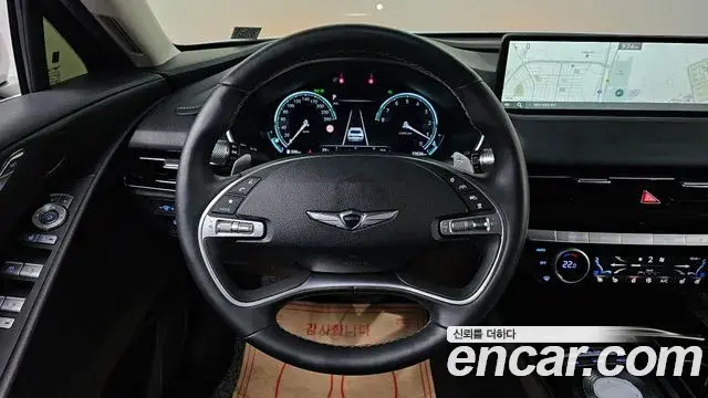 Genesis Electrified G80 2022 — Photo 14/20