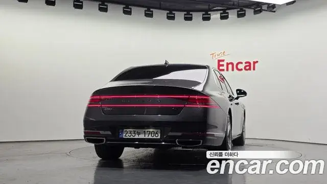 Genesis G90 2022 — Photo 4/20