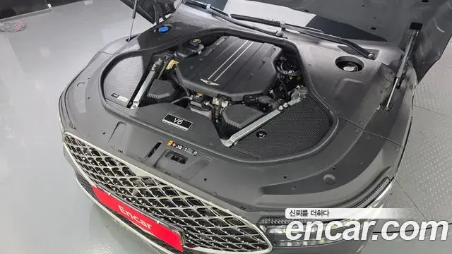 Genesis G90 2022 — Photo 6/20