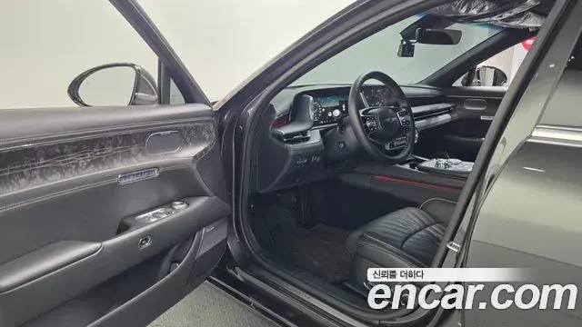 Genesis G90 2022 — Photo 10/20