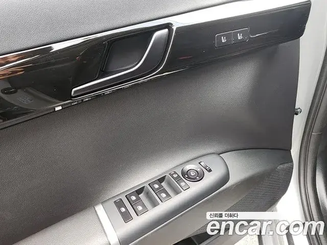Hyundai Grandeur 2025 — Photo 13/20