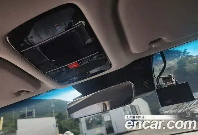 Hyundai Grandeur 2025 — Photo 15/20