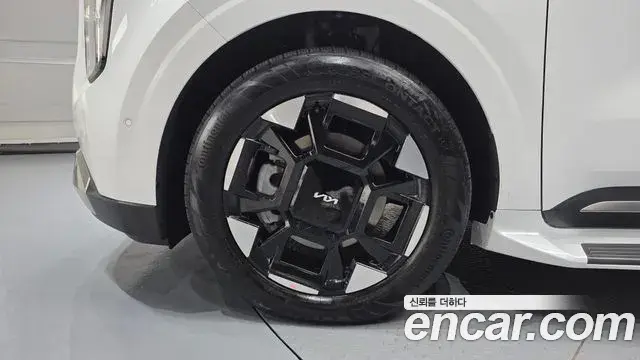 Kia Carnival 2025 — Şəkil 5/20
