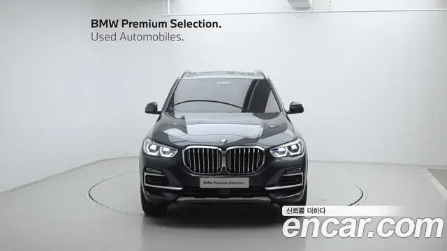 BMW X5 2021 — Фото 2/20