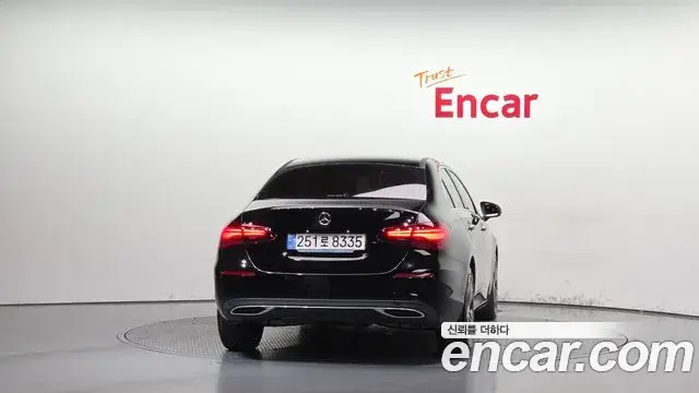 Mercedes-Benz A-Class 2024 — Фото 4/20