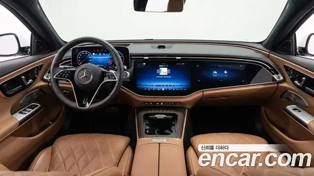 Mercedes-Benz E-Class 2026 — Фото 10/18